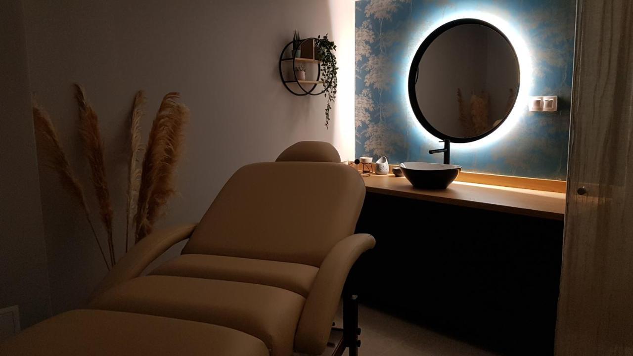 Hotel Odpocznia Resort i Las Jaracz Zewnętrze zdjęcie